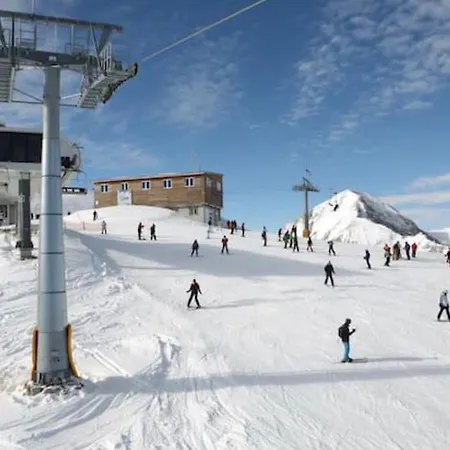 Breathtaking Mountain View 3 Bedrooms Апартаменты *