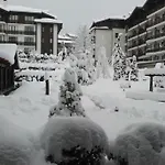 Breathtaking Mountain View 3 Bedrooms * Μπάνσκο