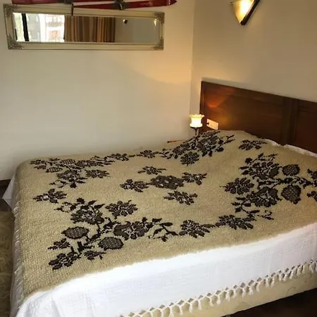 Breathtaking Mountain View 3 Bedrooms Апартаменты *