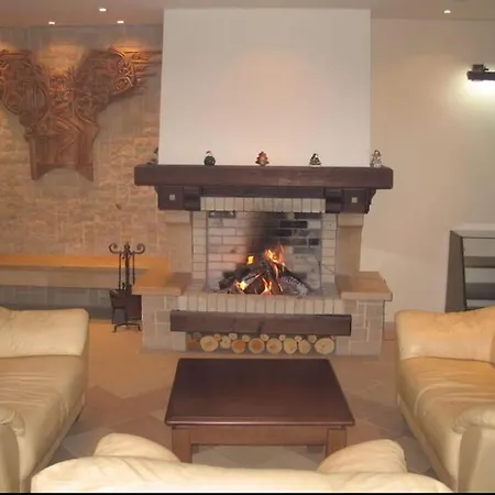 Breathtaking Mountain View 3 Bedrooms Διαμέρισμα *