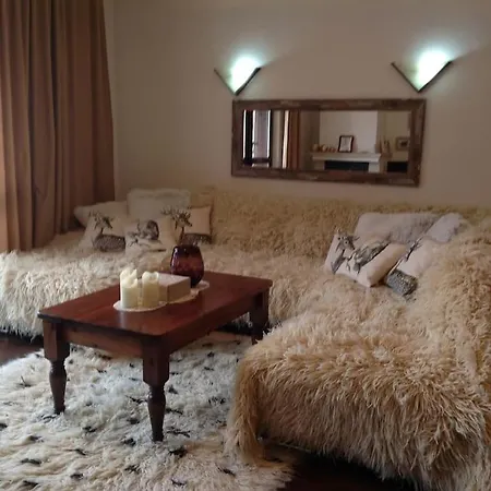 Breathtaking Mountain View 3 Bedrooms شقة *