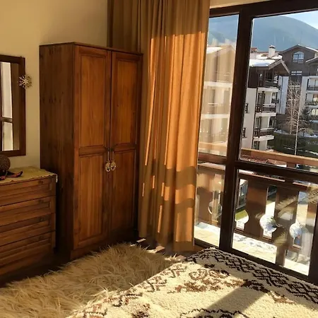 Breathtaking Mountain View 3 Bedrooms 班斯科