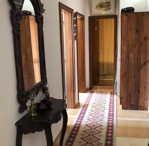 Daire Breathtaking Mountain View 3 Bedrooms