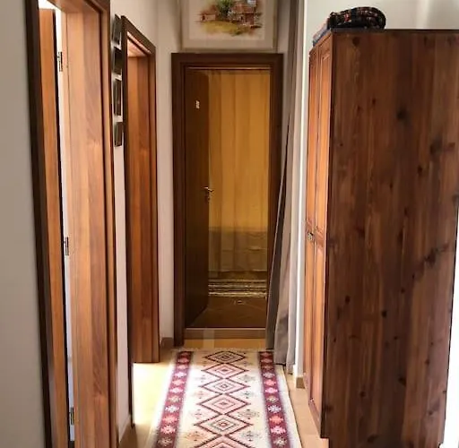 Breathtaking Mountain View 3 Bedrooms Daire Bansko