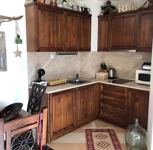 Breathtaking Mountain View 3 Bedrooms * בנסקו