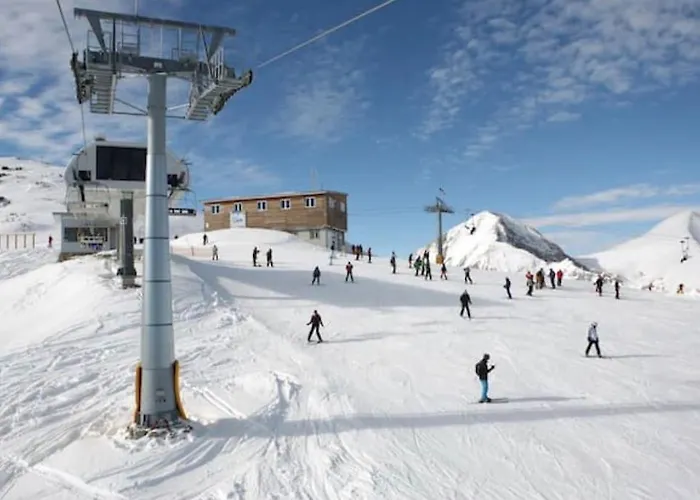 Breathtaking Mountain View 3 Bedrooms Daire *